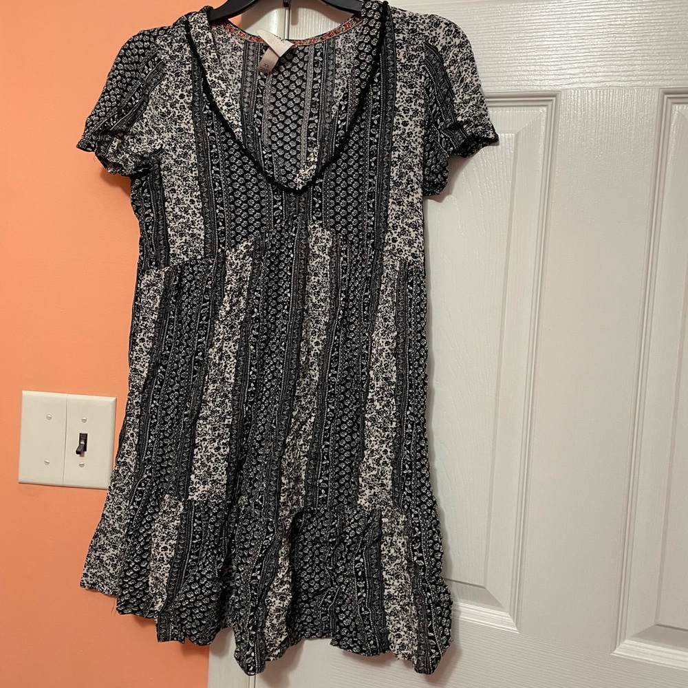 Black pattern shirt